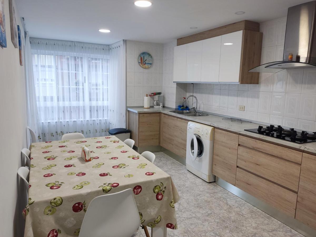 De Apartamentos Pampin Ponte Do Porto Ла-Корунья Экстерьер фото